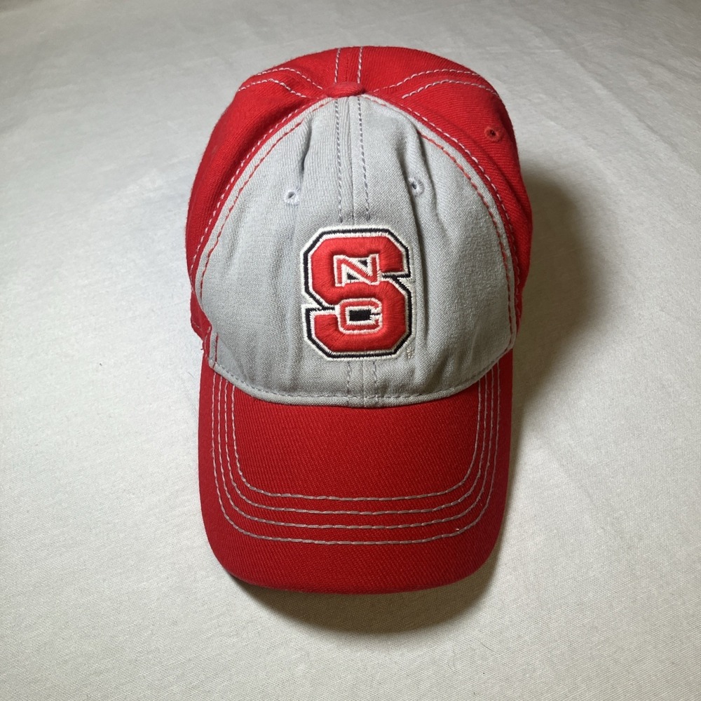 NC State Wolfpack Stretch Fitted Hat Red Gray TOTW 6 1/2–6‎ 7/8 NCAA Cap